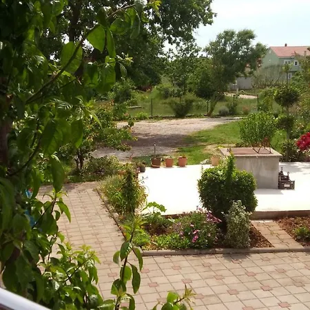 La Maison زادار